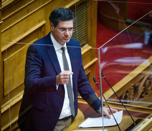 Διονύσης Καλαματιανός: «Η έλλειψη εργατών γης απειλεί την αγροτική παραγωγή»