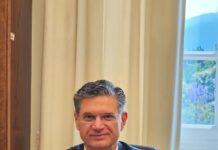 Ισχυρός προοδευτικός πόλος με προοπτική διακυβέρνησης